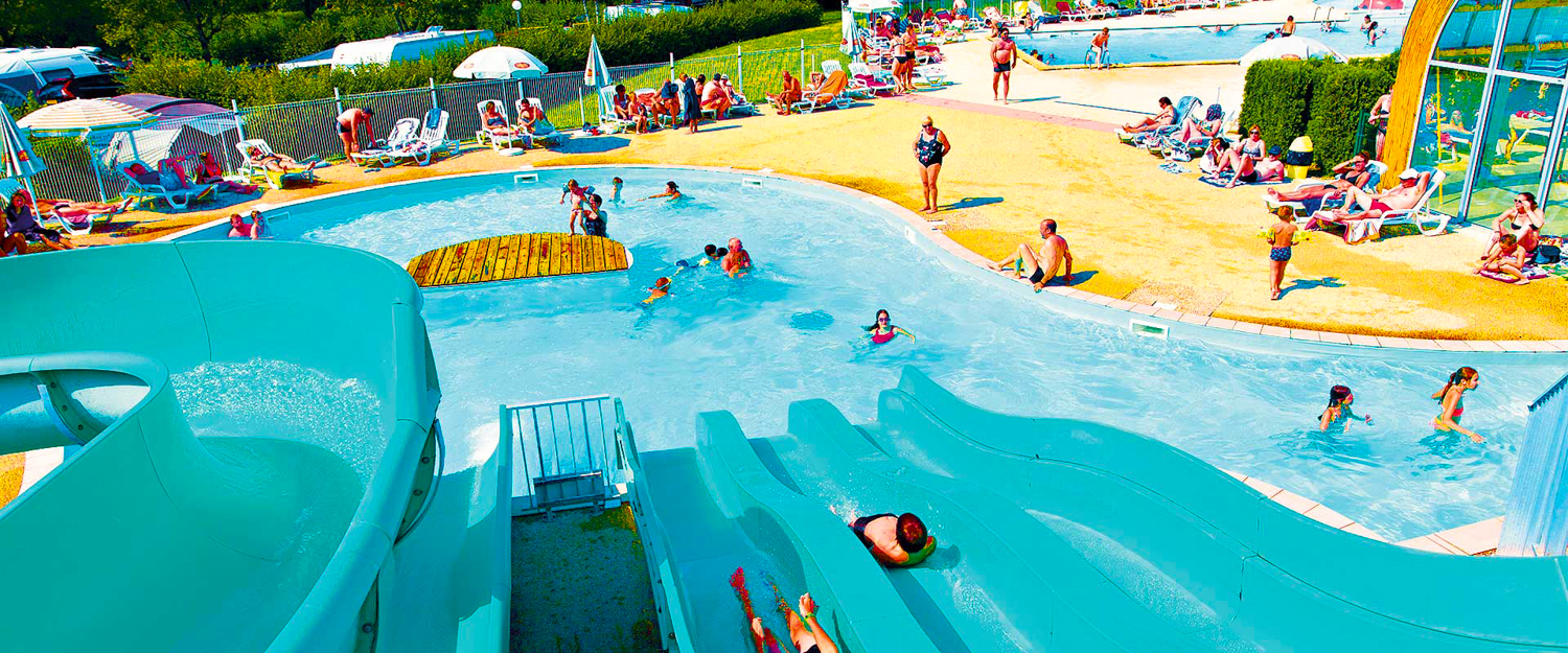 découvrez notre camping au cœur du jura avec parc aquatique ! idéal pour des vacances en famille, profitez de nos nombreuses activités aquatiques, de la nature environnante et d'un hébergement confortable. détente et amusement garantis !